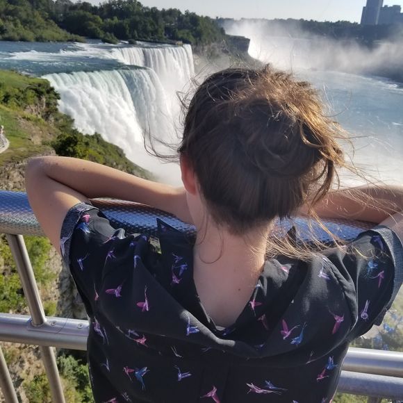 Meet your Posher, Nikki - Picture 1 of 1